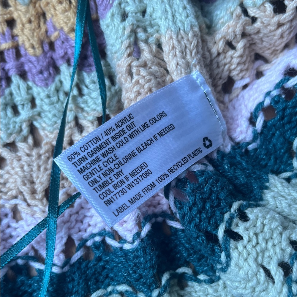 Universal Thread Multicolor Crochet Top - image 4